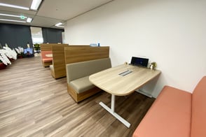 HULIC_OFFICE-06